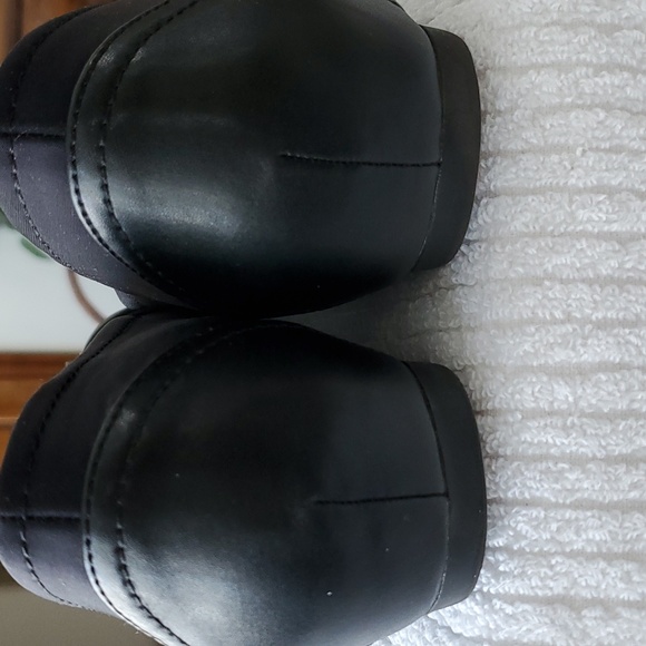 BARE TRAPS MEMORY FOAM SIZE 10 WIDE FLATS - Picture 5 of 12